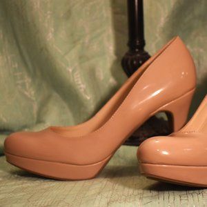 Marc Fisher, 7M Light Natural